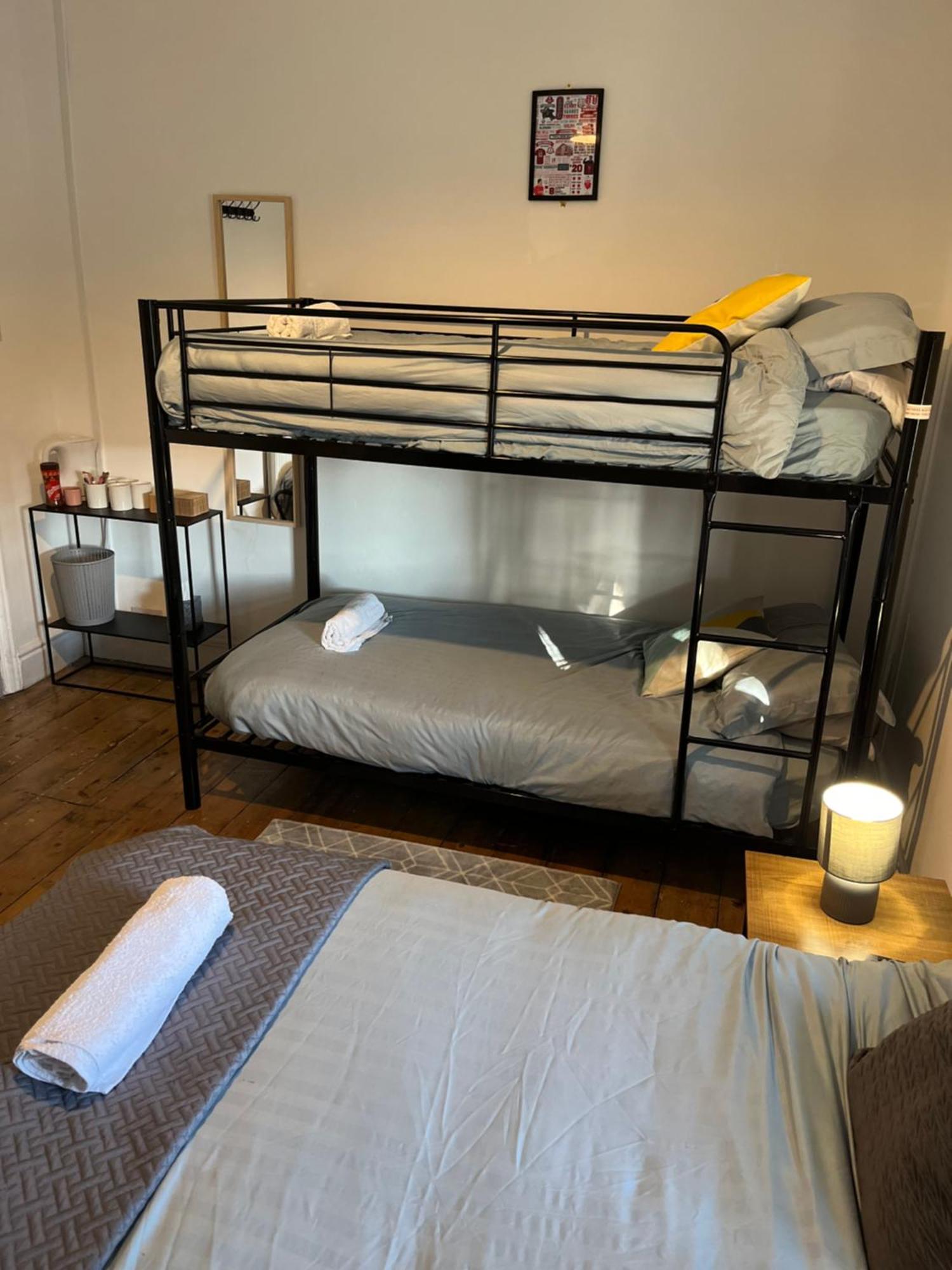 Rooms Anfield- 5 Mins From Lfc Liverpool Exterior photo