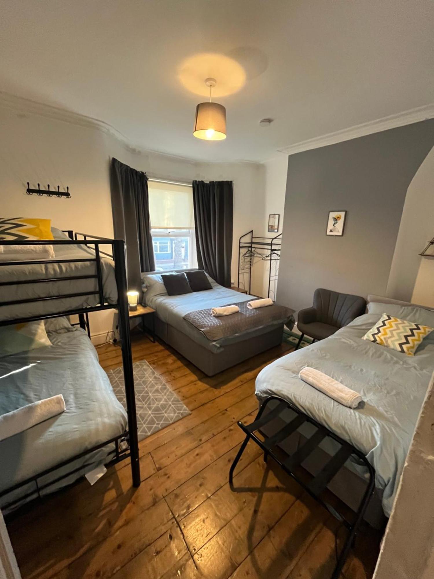 Rooms Anfield- 5 Mins From Lfc Liverpool Exterior photo